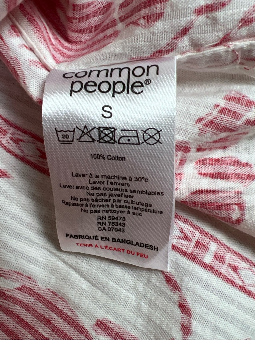 Common People Men’s White & Red Lobster Print Short-Sleeve Button-Down Shirt - Picture 6 of 7